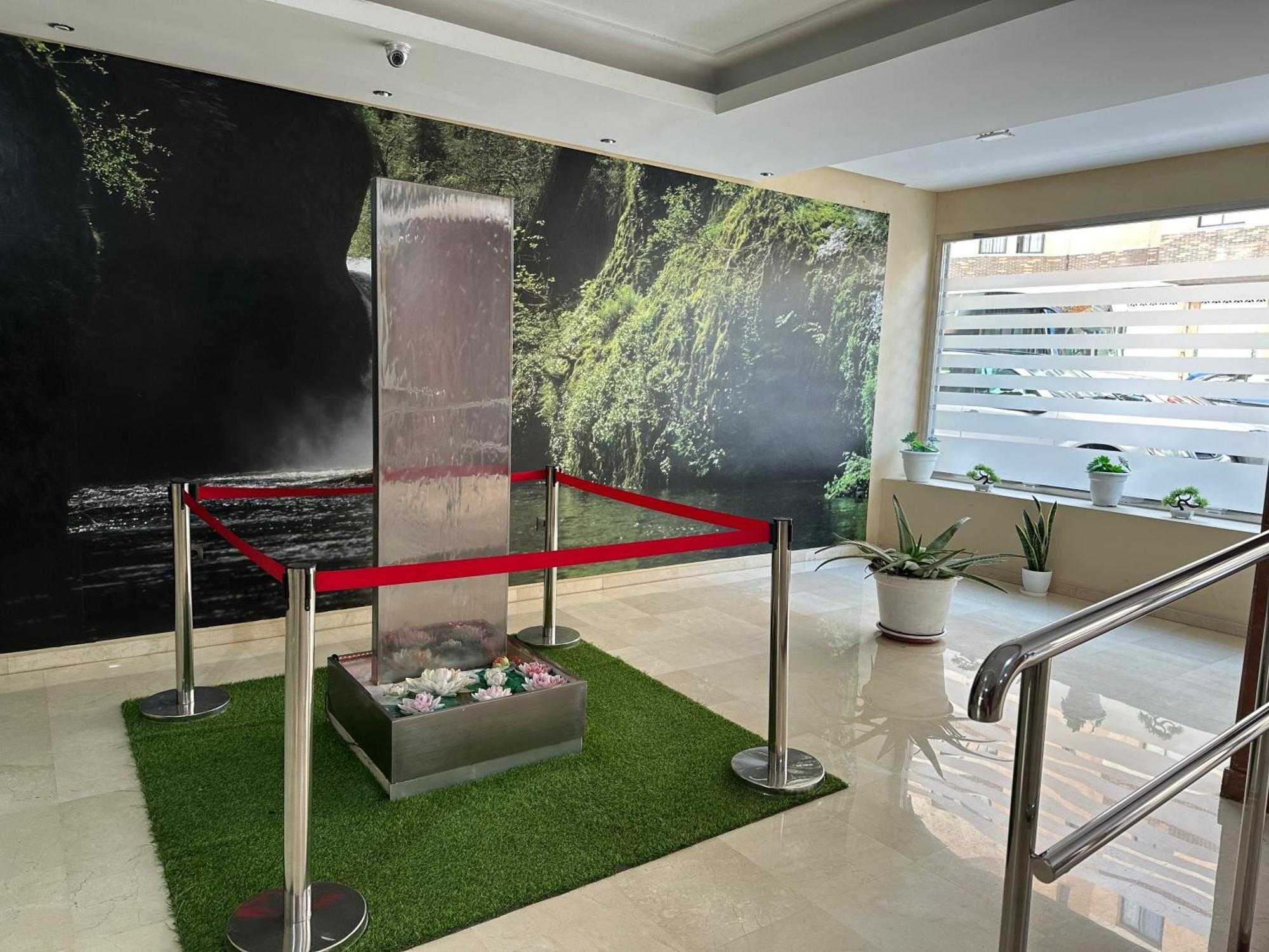 Sunstay Isabel Lofts Center Torremolinos Exterior foto