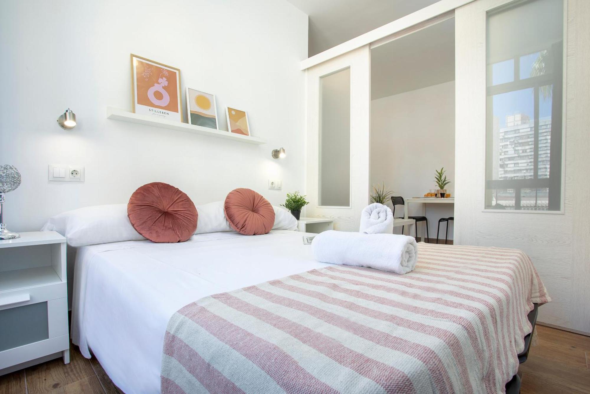 Sunstay Isabel Lofts Center Torremolinos Exterior foto